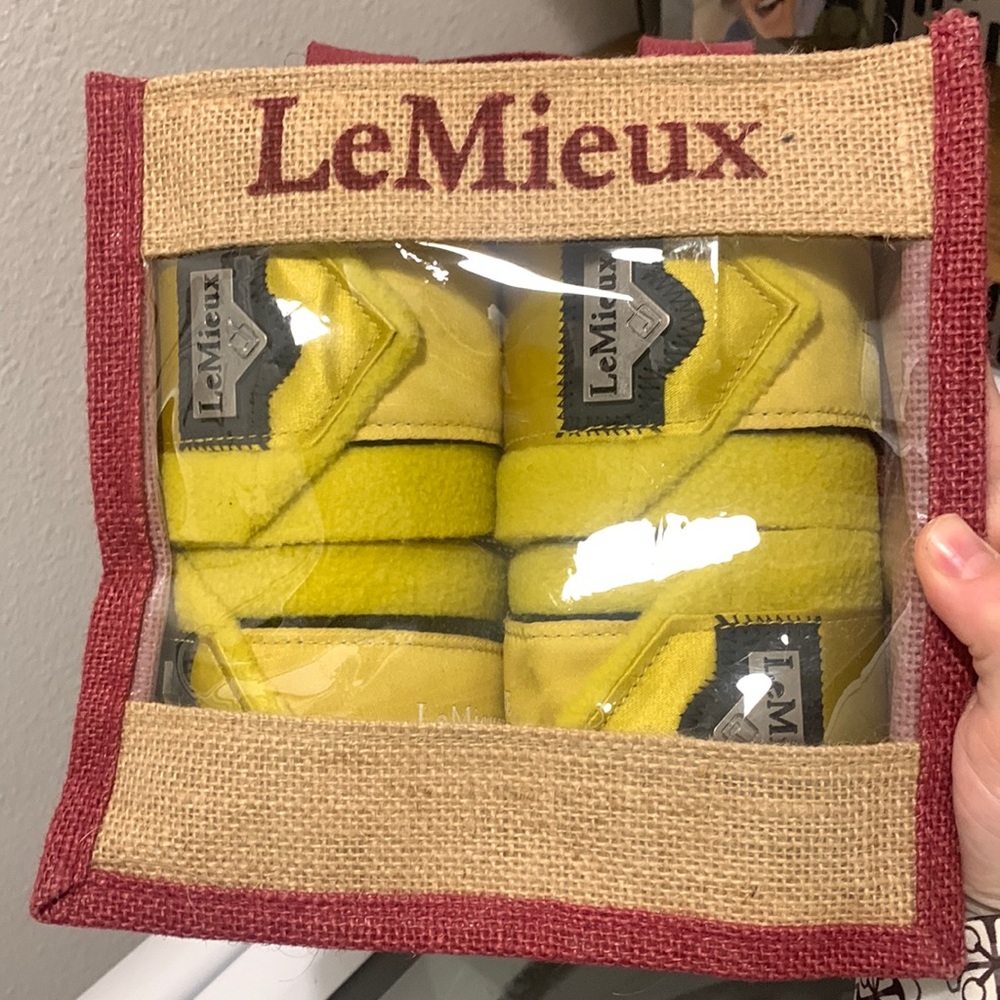 Le Mieux Loire Dijon polo wraps